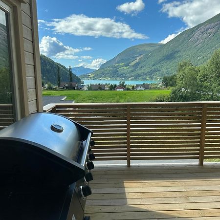 Loen Panorama Apartment Stryn Bagian luar foto